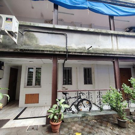 Capital Hotel Mumbai Exterior foto